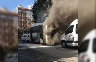 İşçi servisi alev alev yandı