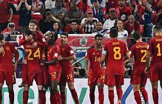 İspanya, Dünya Kupası’na ‘farklı’ başladı