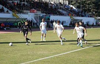 Isparta 32 Spor: 4 Nazilli Belediyespor: 0