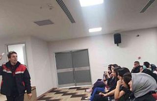 İtfaiyeden Yalova Devlet Hastanesi personeline yangın...