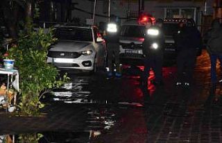 İzmir’de sokak ortasında çifte cinayet