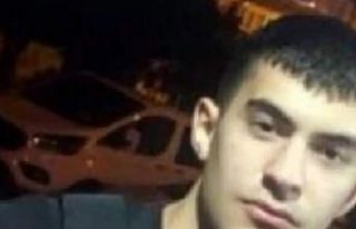 İzmir’deki depremde balkondan atlayan 18 yaşındaki...