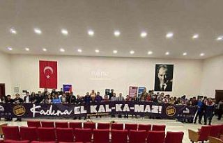 Jandarma üniversite öğrencileri ve öğretim görevlilerini...