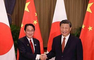 Japonya ve Çin liderleri 3 yıl sonra ilk kez bir...