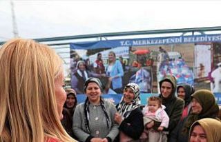 Kadın üreticilere küçükbaş hayvan ve yem desteği...