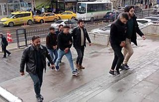 Kapkaç çetesi, polisin 350 saatlik takibi sonucu...