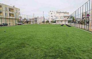 Karaduvar Futbol Sahası’nda sona yaklaşıldı