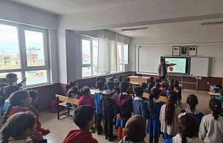 Kars’ta öğrencilere ‘Gıda Güvenliği’ eğitimi...