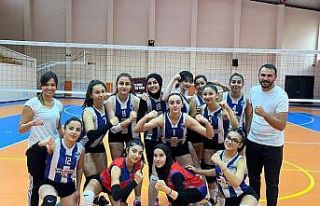 Kayseri voleybol evinde 3-0 kaybetti