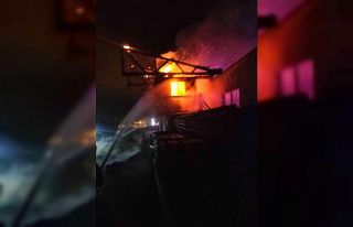 Kereste fabrikasında çıkan yangın korkuttu