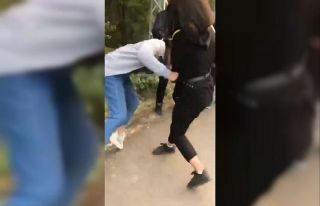 Kız öğrenciler saç saça kavga etti, o anları...