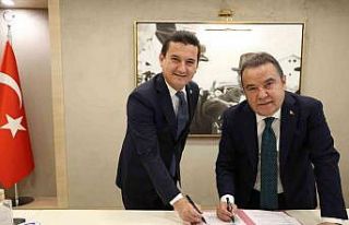 Kumluca’ya stadyum hazırlama protokolü