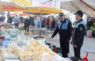 Kurallara uymayan pazarcılar denetimlerde tespit...