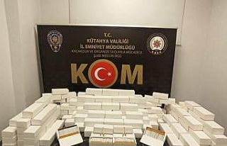 Kütahya’da bandrolsüz 54 bin 800 adet makaron...