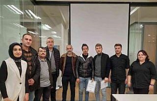 Kütahya’da ev ve süs hayvanları satışı yapan...