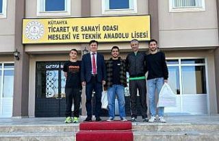 Lise mezunu 3 öğrencinin DPÜ BESYO’ya uzanan...