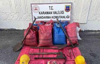 Maden ocağından kaçak kömür çıkaran şüpheliler...