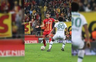 Majid Hosseini ligdeki ilk golünü attı