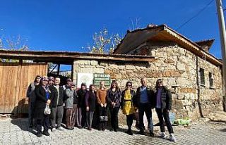 Manisa Büyükşehir’in ’kadına şiddete hayır’...