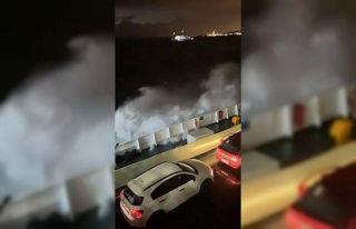Marmara Denizinde korku dolu anlar: Dalgalar metrelerce...