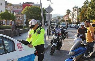 Marmaris’te şok denetim: 2 saatte 200 bin lira...