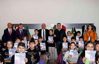 Meram’da MEGA ile eğitime destek sürüyor