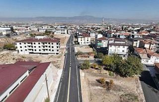 Merkezefendi’de yenilenen yol ve kaldırımlar ulaşıma...