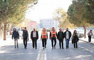 Merkezefendi’de yol ve kaldırımlar modern görünüme...