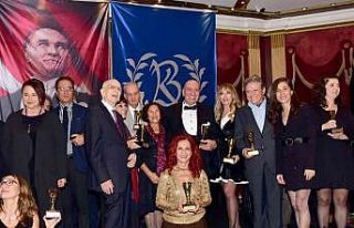 Mersin Şehir Tiyatrosu’na bir ödül daha