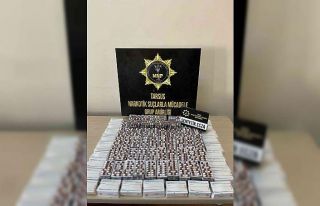 Mersin’de uyuşturucu satan 2 kişi yakalandı