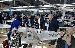 Mesleki Eğitim Merkezi öğrencileri üretmeye devam...