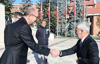 Milletvekili Sadak, "Anadolu Üniversitesi tüm...