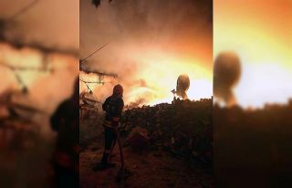 Mobilya işyerinde yangın