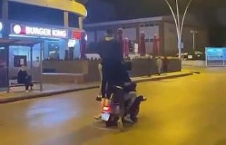 Motosiklete 5 kişi binerek, faciaya böyle davetiye...