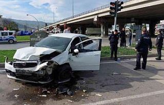 Motosikletli kurye kazada hayatını kaybetti