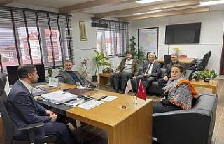 Müdür Damkacı’ya başsağlığı için gittiler