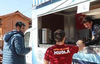 Muğla Büyükşehir’in çorba ikramı devam ediyor