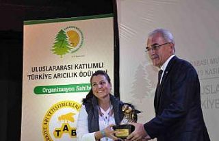 Muğla’da başarılı arıcılar ödüllendirildi