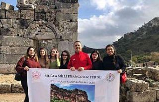 Muğla’da üniversite öğrencileri tarihi ve doğal...