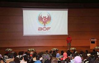 NEVÜ’de “El Ele Güvenli Geleceğe” konulu...