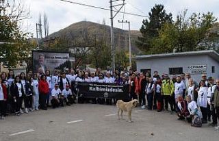 Nilüfer’de doğa yürüyüşünde Ata’yı andılar
