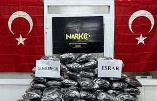 Nusaybin polisinden son yılların en büyük uyuşturucu...