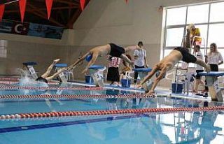 Okullar arası yüzme şampiyonası tamamlandı