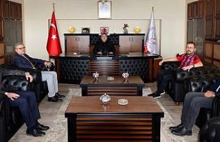 Ömür Akkor Zonguldak’a hayran kaldı