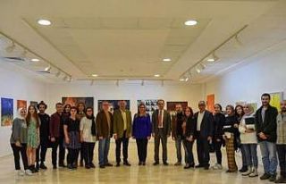 ’Orada Olmak-Karşılaşmalar’ isimli resim sergisi...