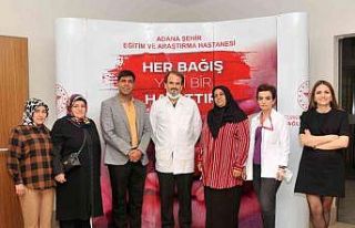 Organ bağışıyla yaşama tutundular doktor ve hemşirelerini...