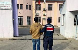 Osmaniye’de 15 yıl 8 ay hapis cezasıyla aranan...