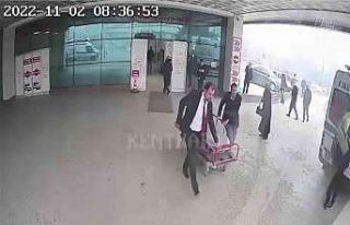 Otobüs şoförü fenalaşan yolcuyu hastaneye yetiştirdi