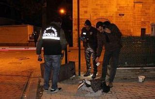 Otopark girişinde şüpheli çanta alarmı