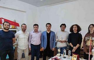 (ÖZEL) Afyonkarahisarlı öğrenciler dünya birincisi...